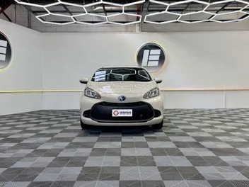 Toyota Aqua 2022 photo 3