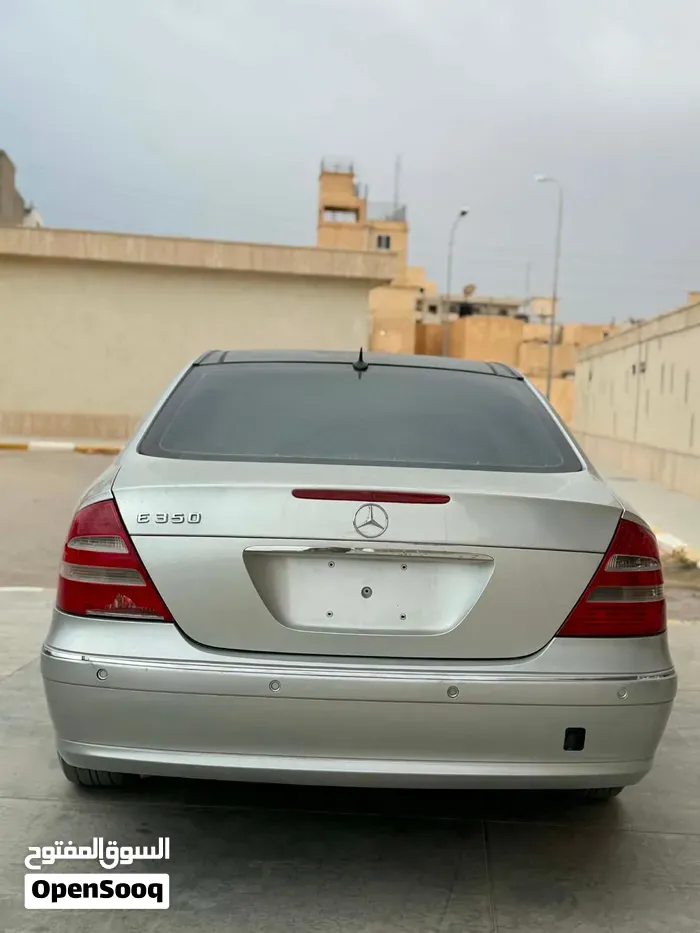 Mercedes-Benz E-Class 2006 photo 2