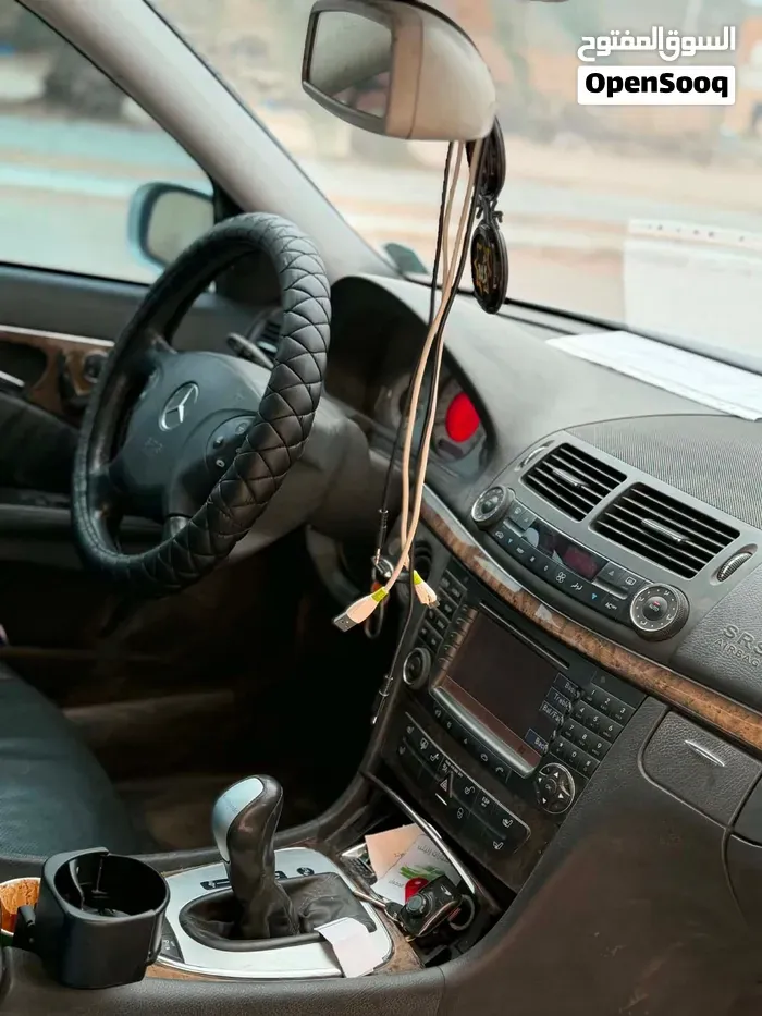 Mercedes-Benz E-Class 2006 photo 3