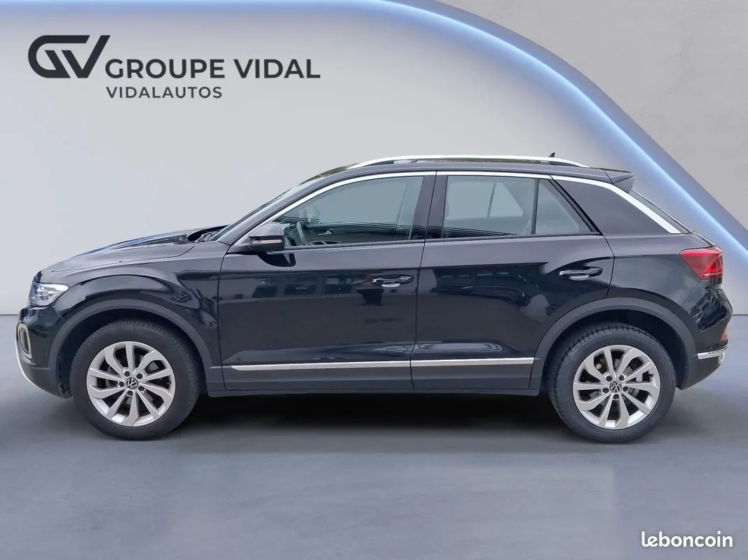 Volkswagen T-Roc 2022 photo 2