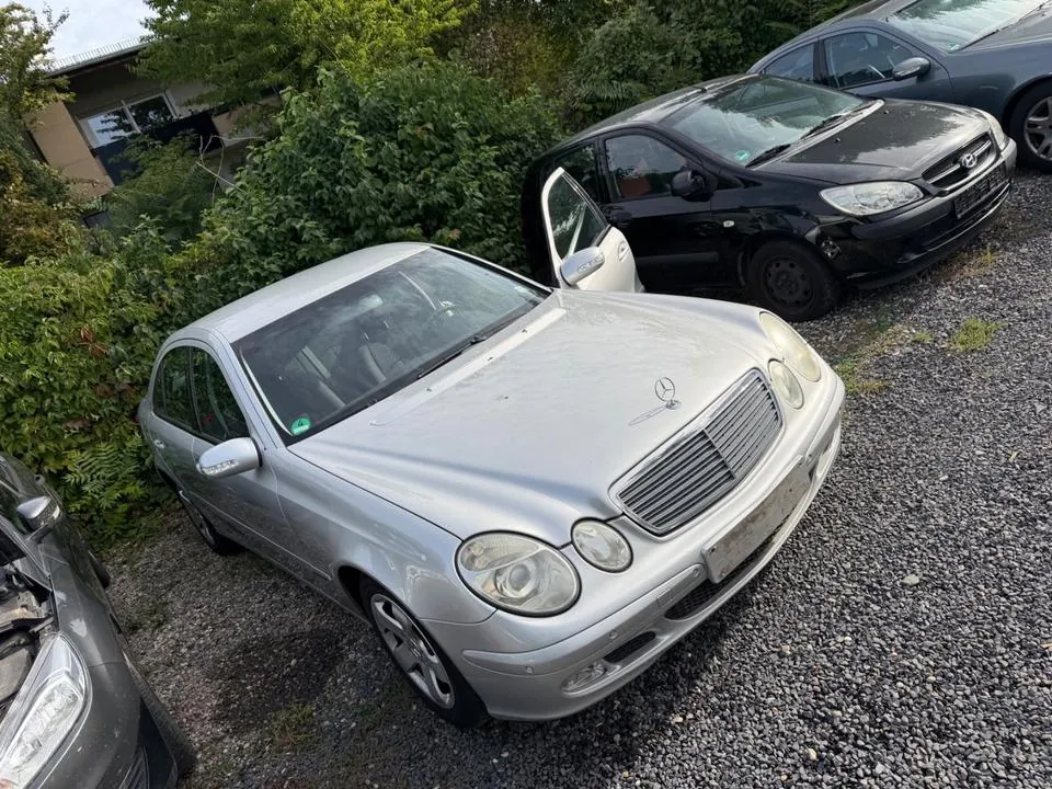 Mercedes-Benz E 200 Kompressor