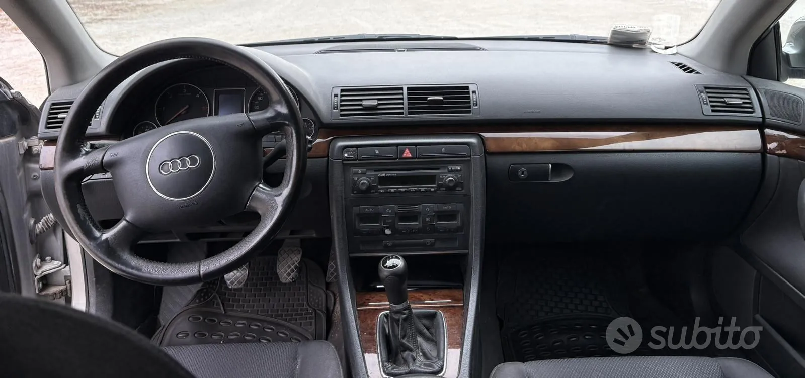 Audi A4 2003 photo 4