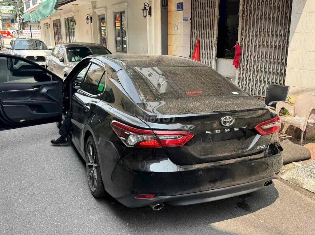 Toyota Camry 2022 photo 4