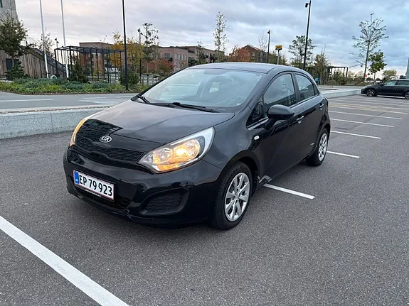 Kia Rio 2014 photo 4