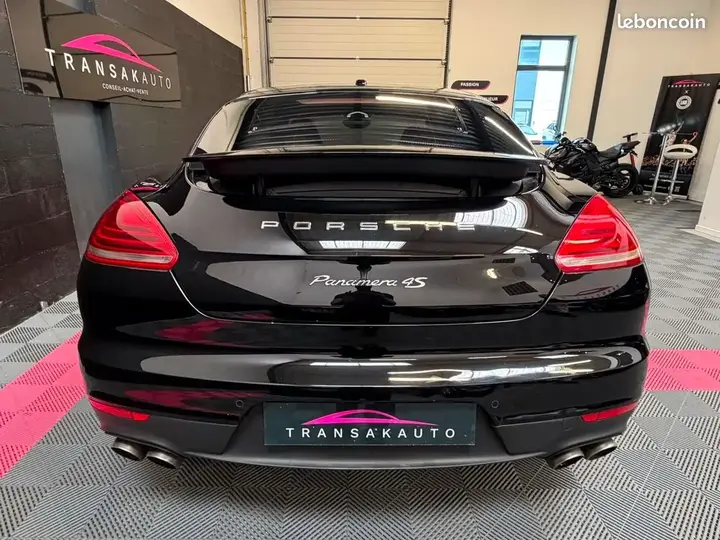 Porsche Panamera 2016 photo 4