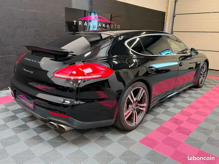 Porsche Panamera 2016 photo 3