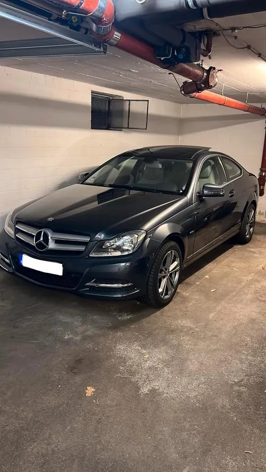 Mercedes-Benz C250