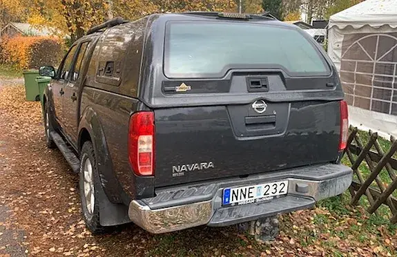 Nissan Navara 2006 photo 2