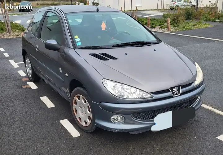 Peugeot 206
