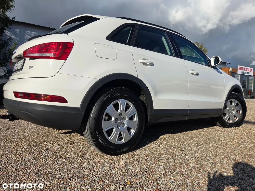 Audi Q3 2018 photo 2