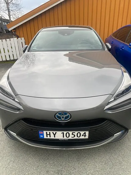 Toyota Mirai 2022 photo 2