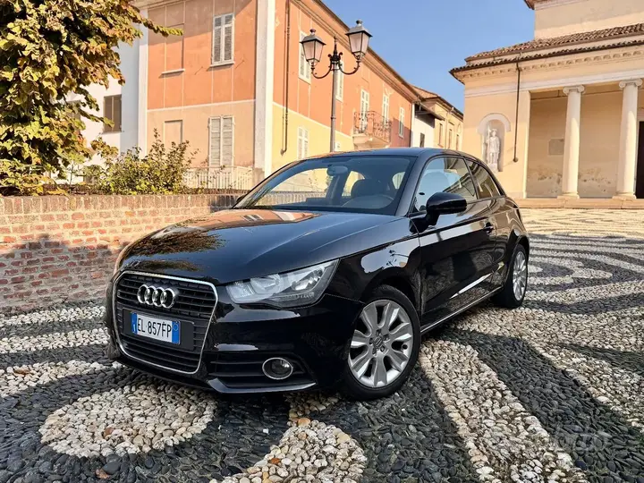 Audi A1 2012 photo 3