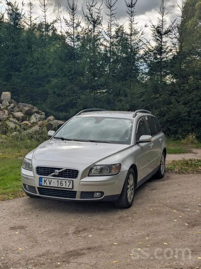 Volvo V50