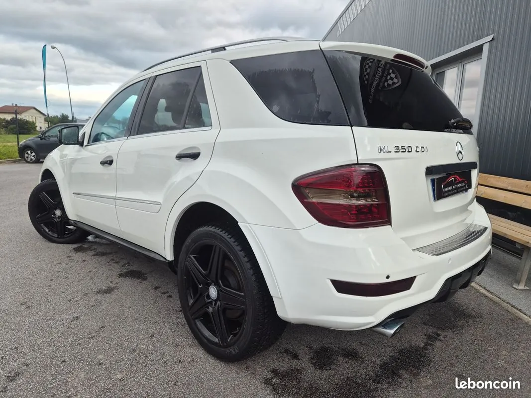 Mercedes-Benz Ml 63 Amg 2012 photo 3