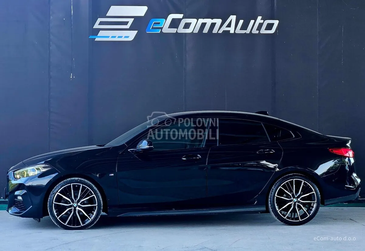 BMW 216 2022 photo 4