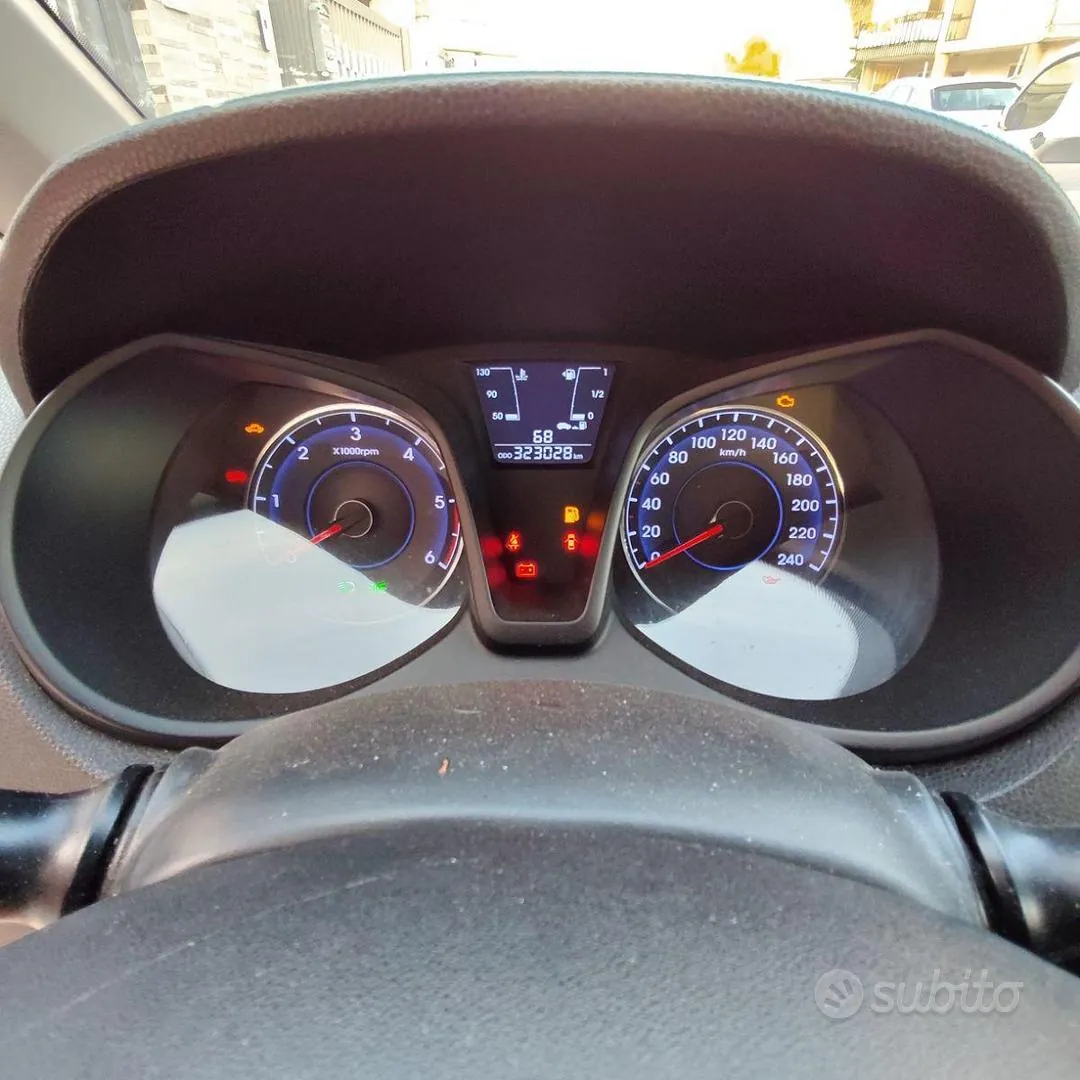 Hyundai Ix20 2012 photo 5