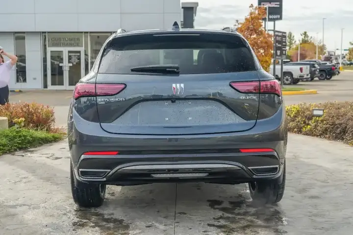 Buick Envision 2026 photo 3
