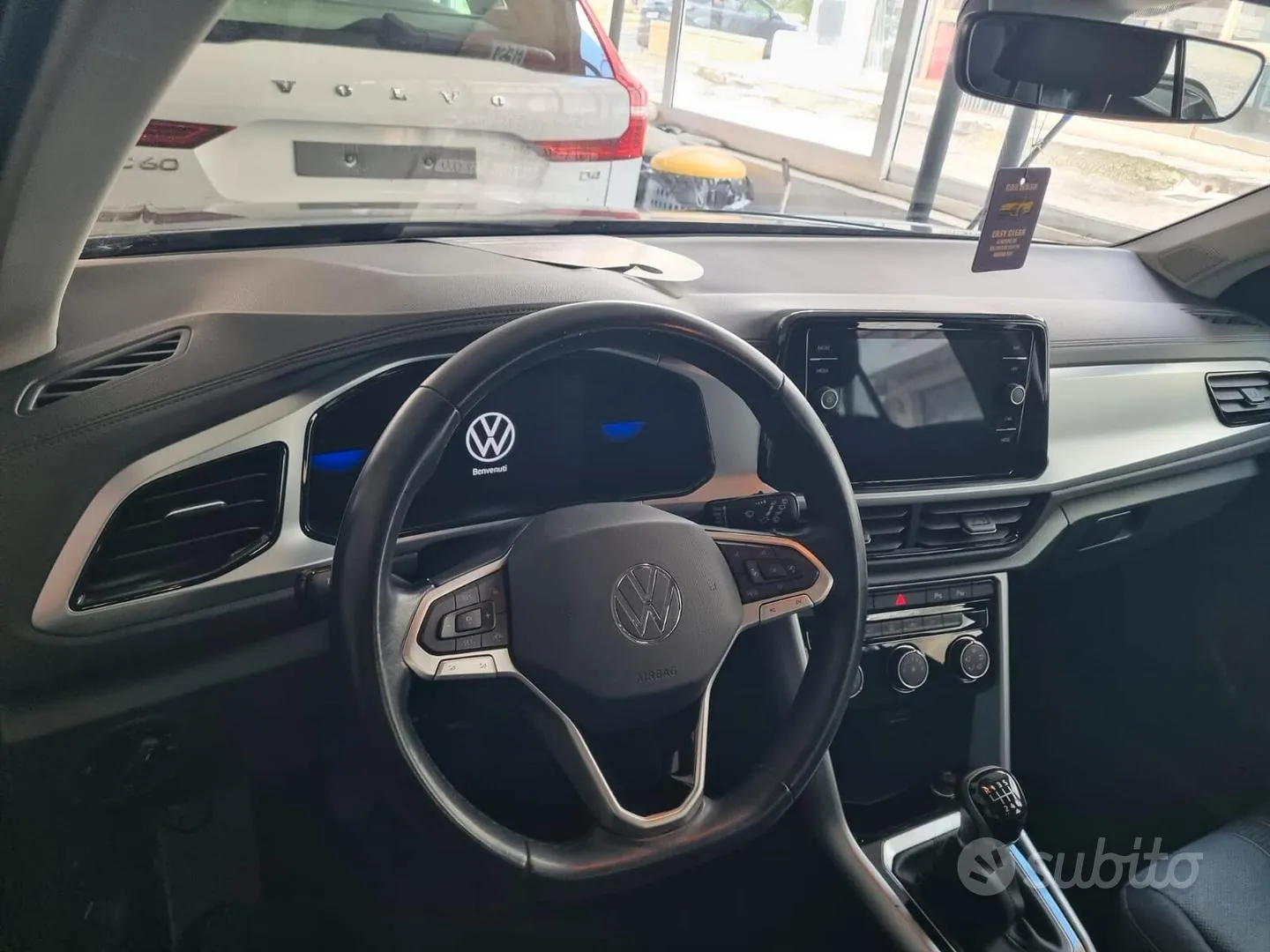 Volkswagen T-Roc 2022 photo 4