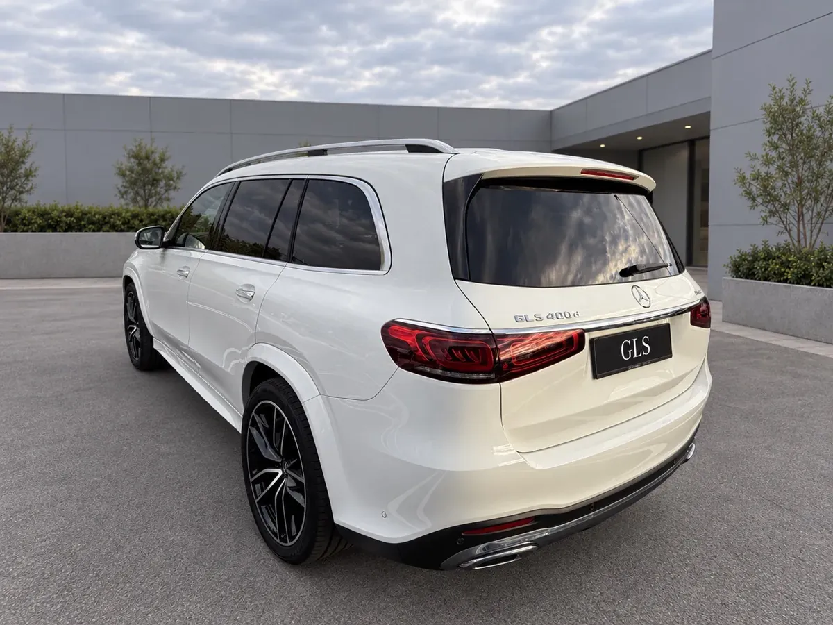 Mercedes-Benz Gls-Class 2021 photo 3