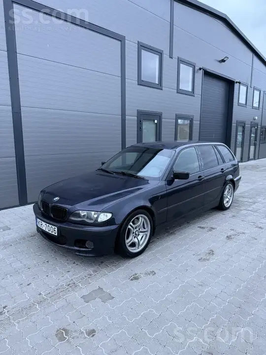 BMW E46 2001 photo 2