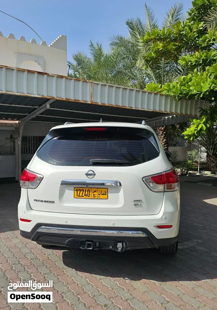 Nissan Pathfinder 2014 photo 3
