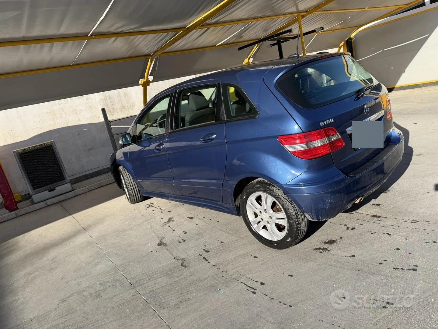 Mercedes-Benz B 2010 photo 4