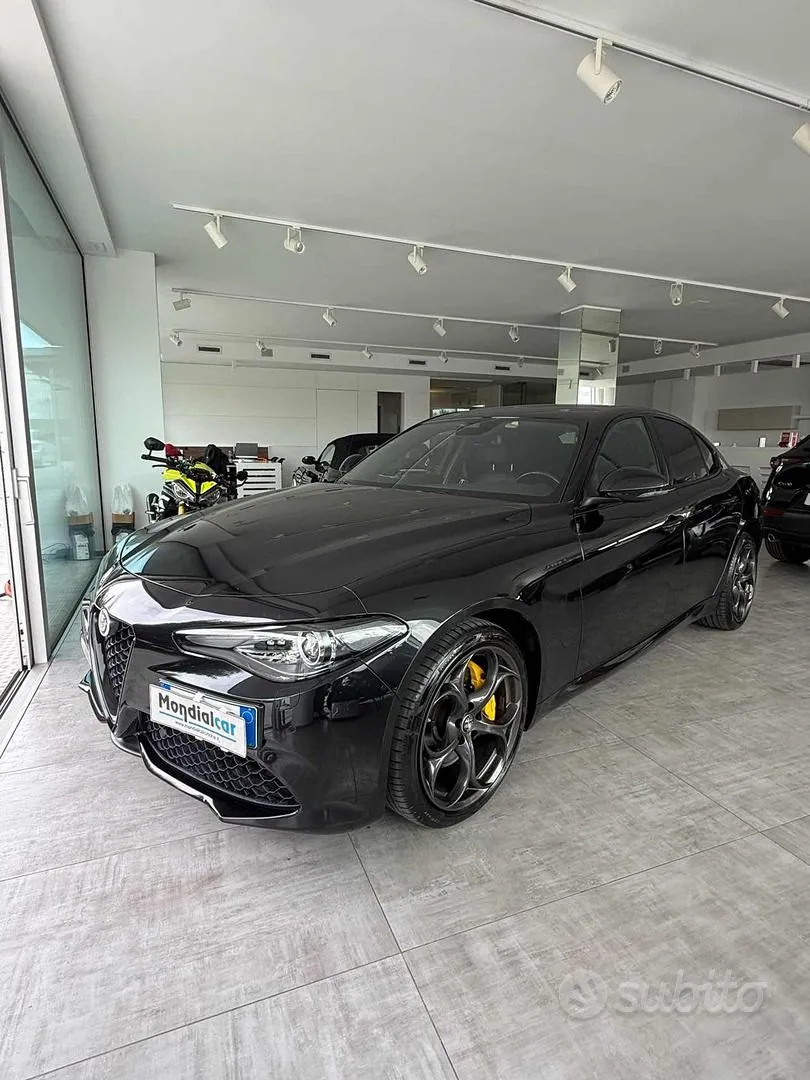 Alfa Romeo Giulia 2021 photo 2