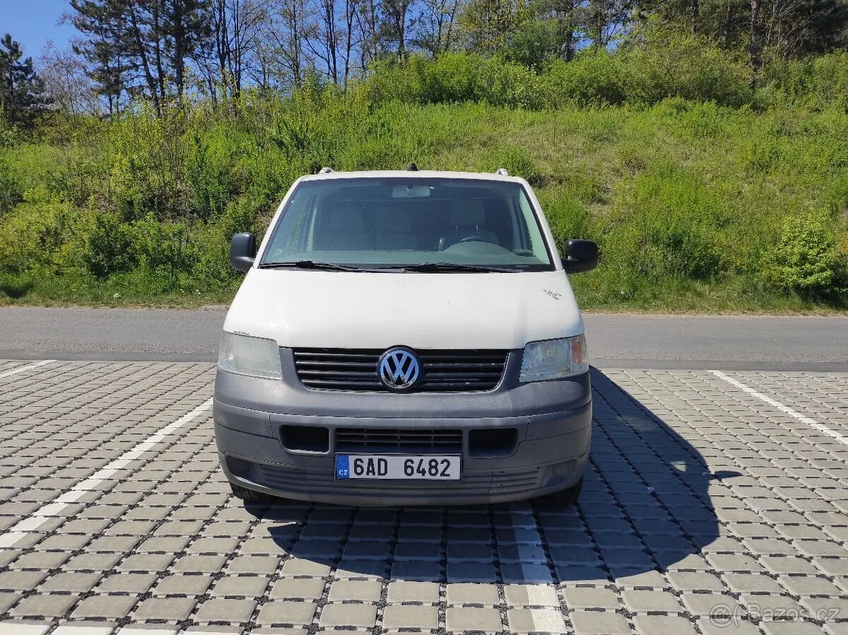 Volkswagen Transporter T5 2005 photo 3