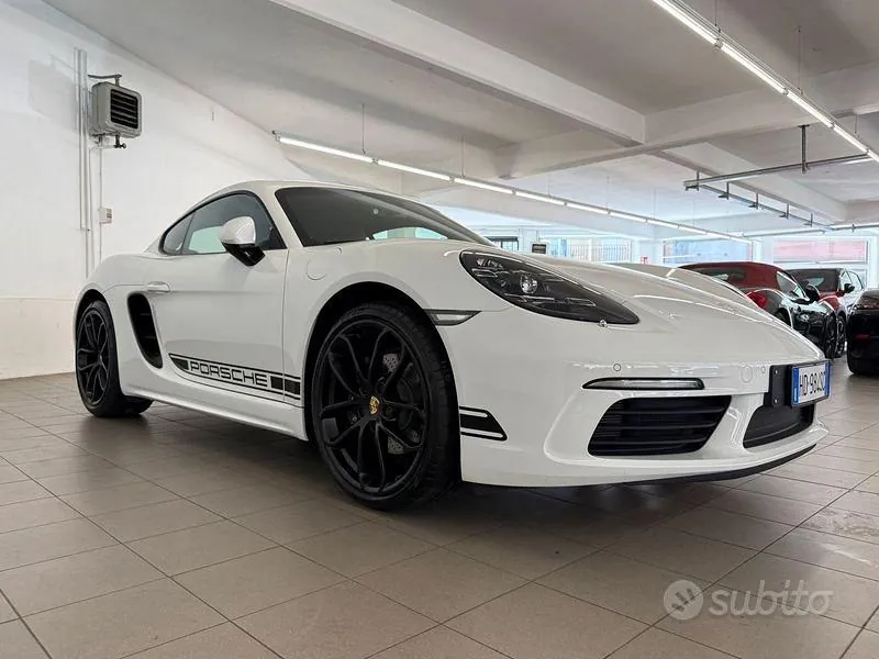 Porsche 718 Cayman 2024 photo 3