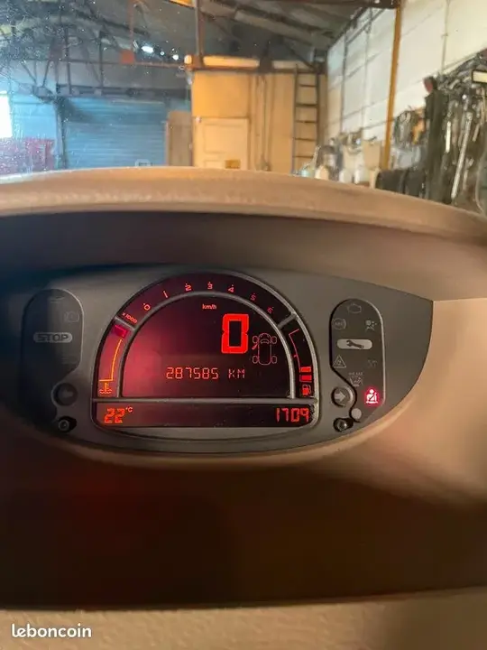 Renault Modus 2006 photo 4