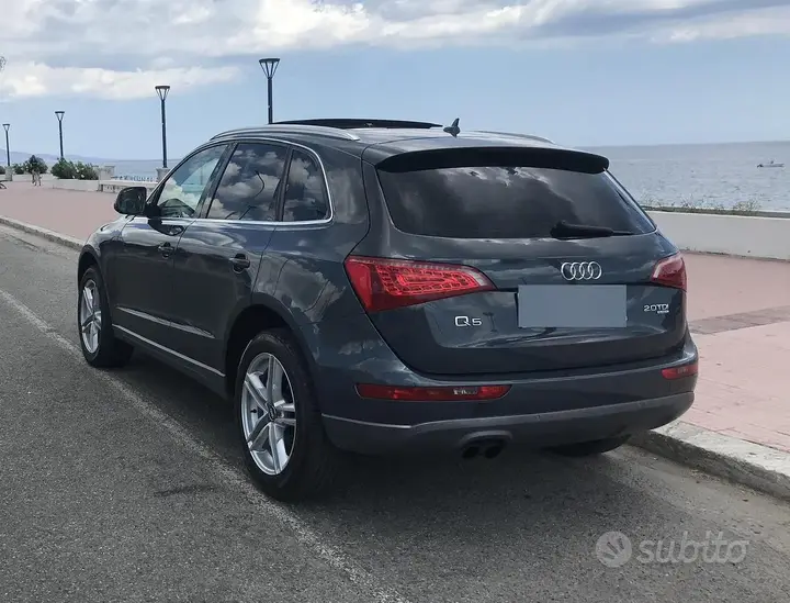 Audi Q5 2008 photo 3