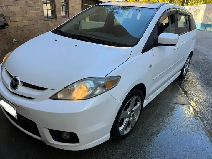 Mazda 5 2007 photo 4