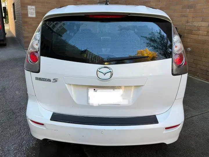 Mazda 5 2007 photo 2