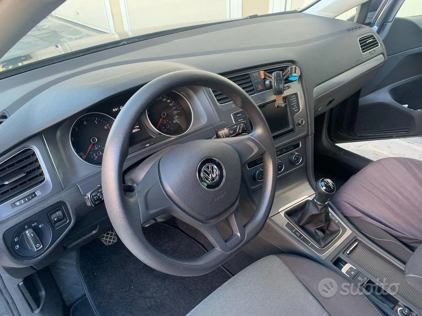 Volkswagen Golf 2015 photo 3