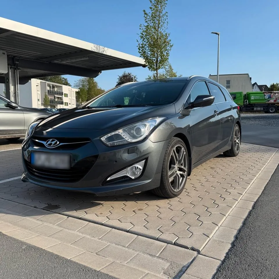 Hyundai I40