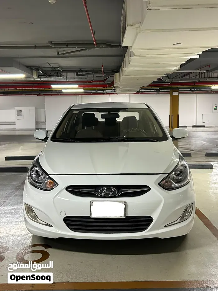 Hyundai Accent 2013 photo 5