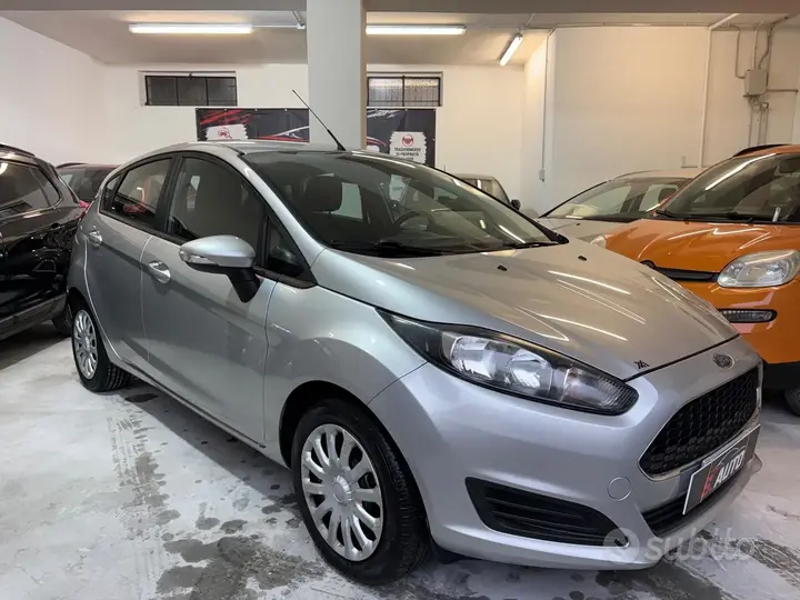 Ford Fiesta 2017 photo 2