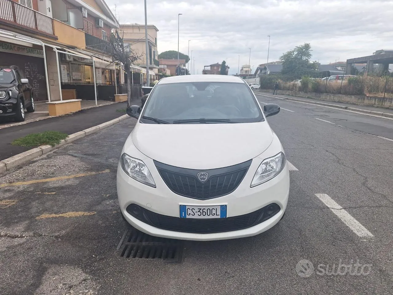 Lancia Ypsilon
