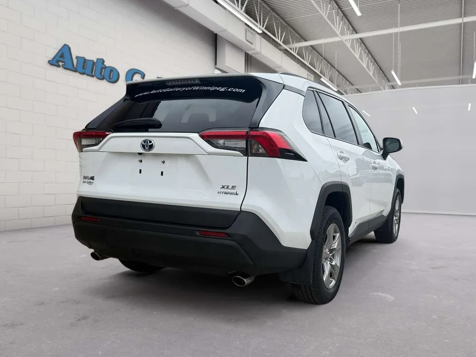 Toyota Rav4 2022 photo 5