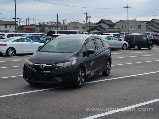 Honda Fit 2016 photo 2