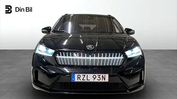 Skoda Enyaq 2023 photo 4