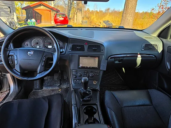 Volvo V70 2003 photo 2