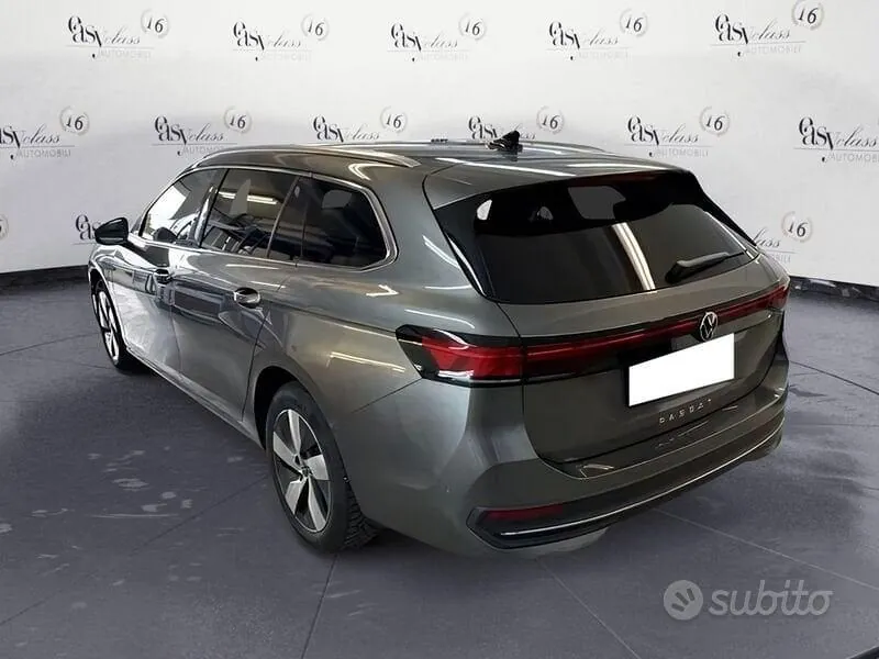 Volkswagen Passat 2026 photo 2