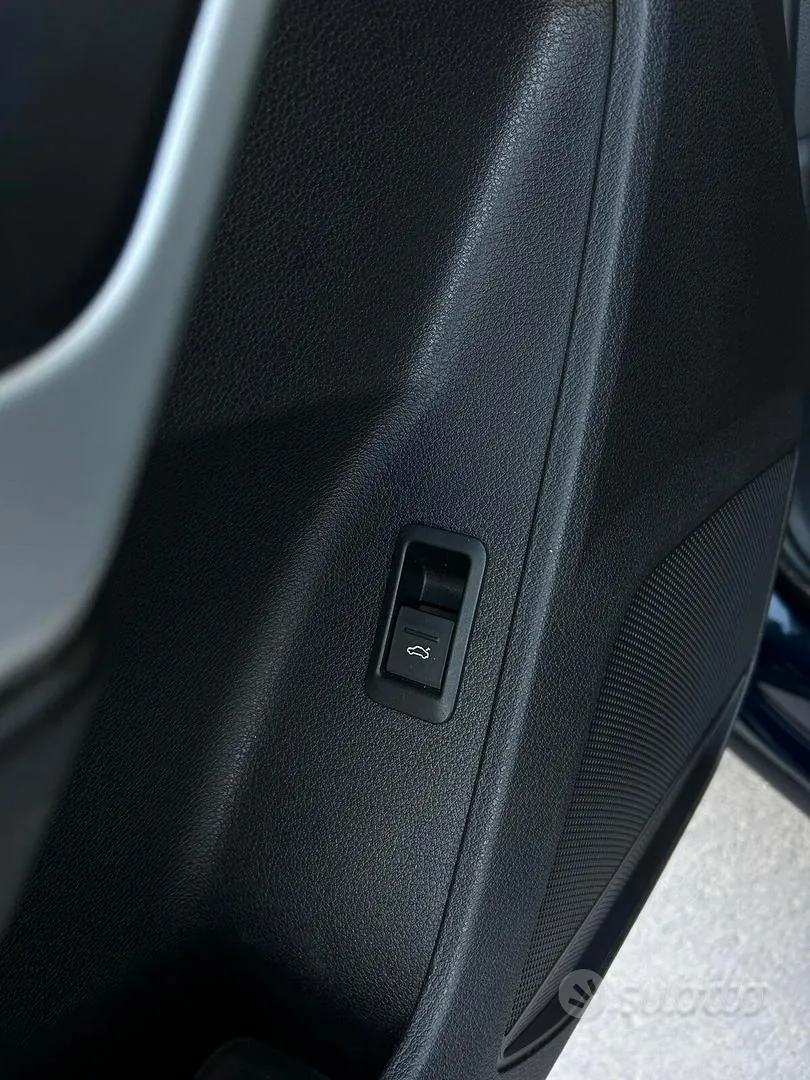 Audi Q3 2019 photo 5