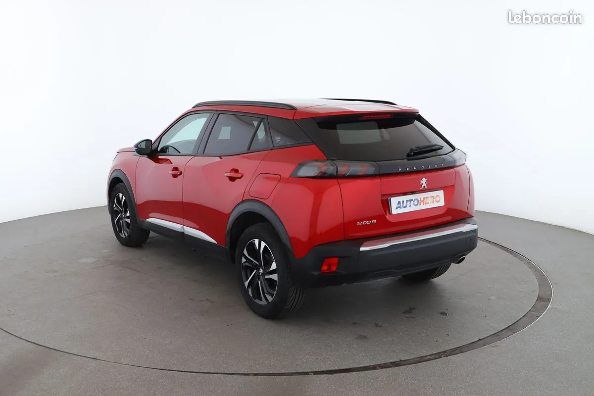 Peugeot 2008 2022 photo 2