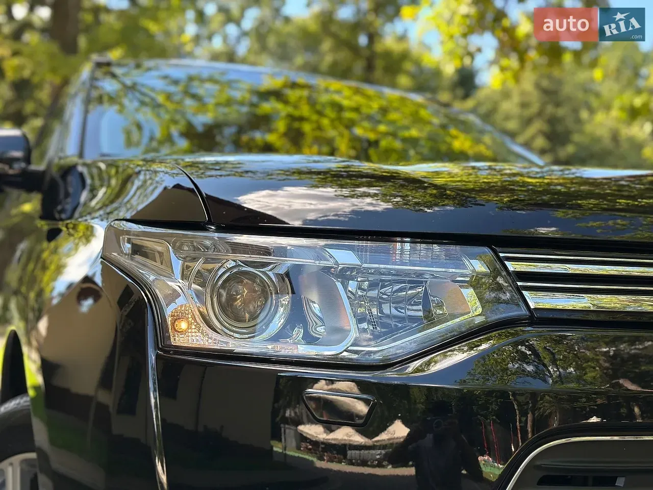 Mitsubishi Outlander 2015 photo 4