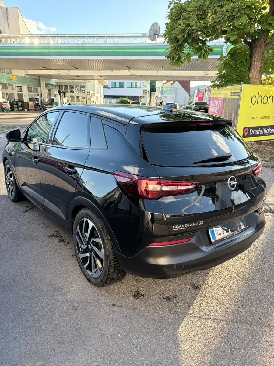 Opel Grandland X 2020 photo 2
