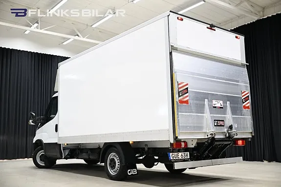 Iveco Daily 2023 photo 2
