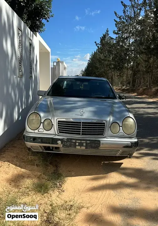 Mercedes-Benz E 280