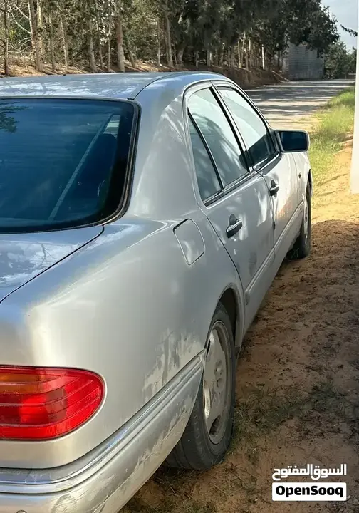 Mercedes-Benz E 280 1998 photo 4